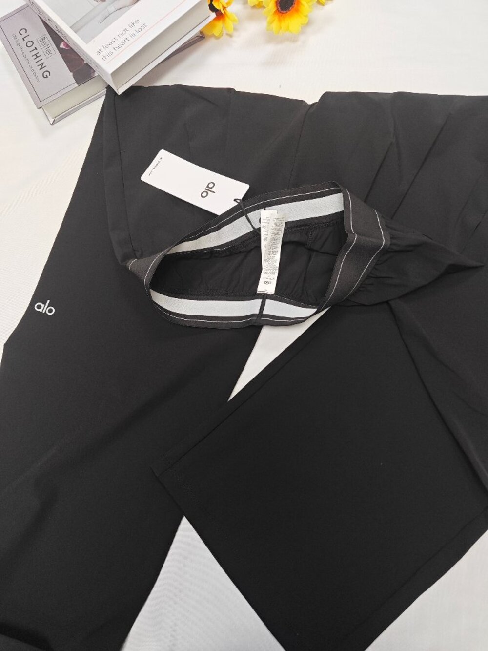 Alo Yoga Suit Up Trouser Black✅Effortless Everyday Pants NWT - Picture 3 of 7